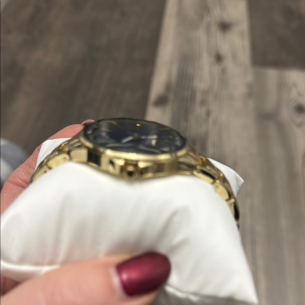 Juicy Couture Gold and Navy Blue Face Watch - Picture 7 of 8